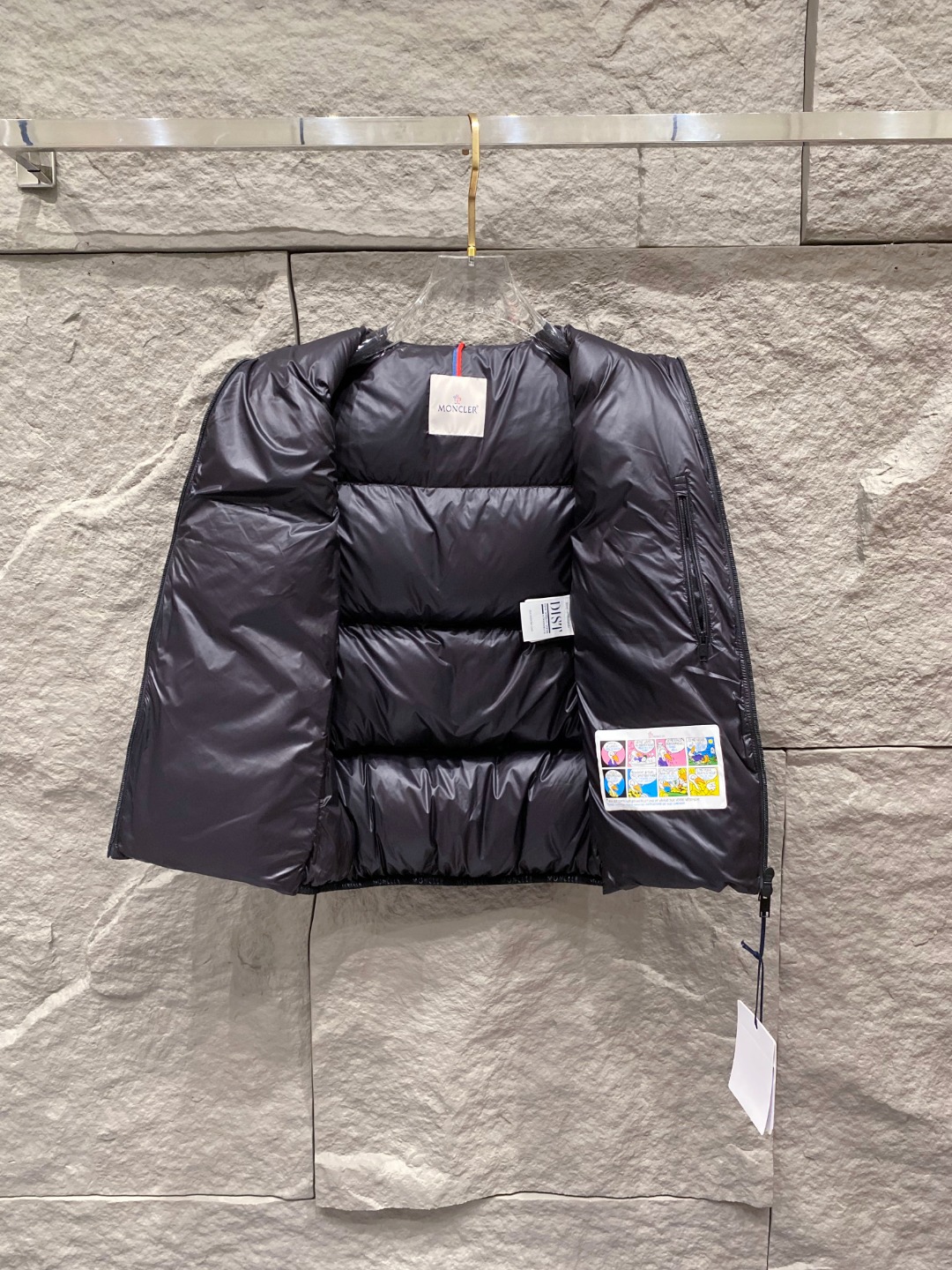【鹅绒】 Moncler 蒙口 2025秋冬新款🆕羽绒服 原版1:1订制五金配件全进口原版定制 欢迎专柜