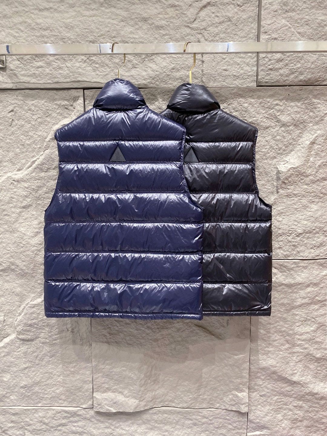 【鹅绒】 Moncler 蒙口 2025秋冬新款🆕羽绒服 原版1:1订制五金配件全进口原版定制 欢迎专柜