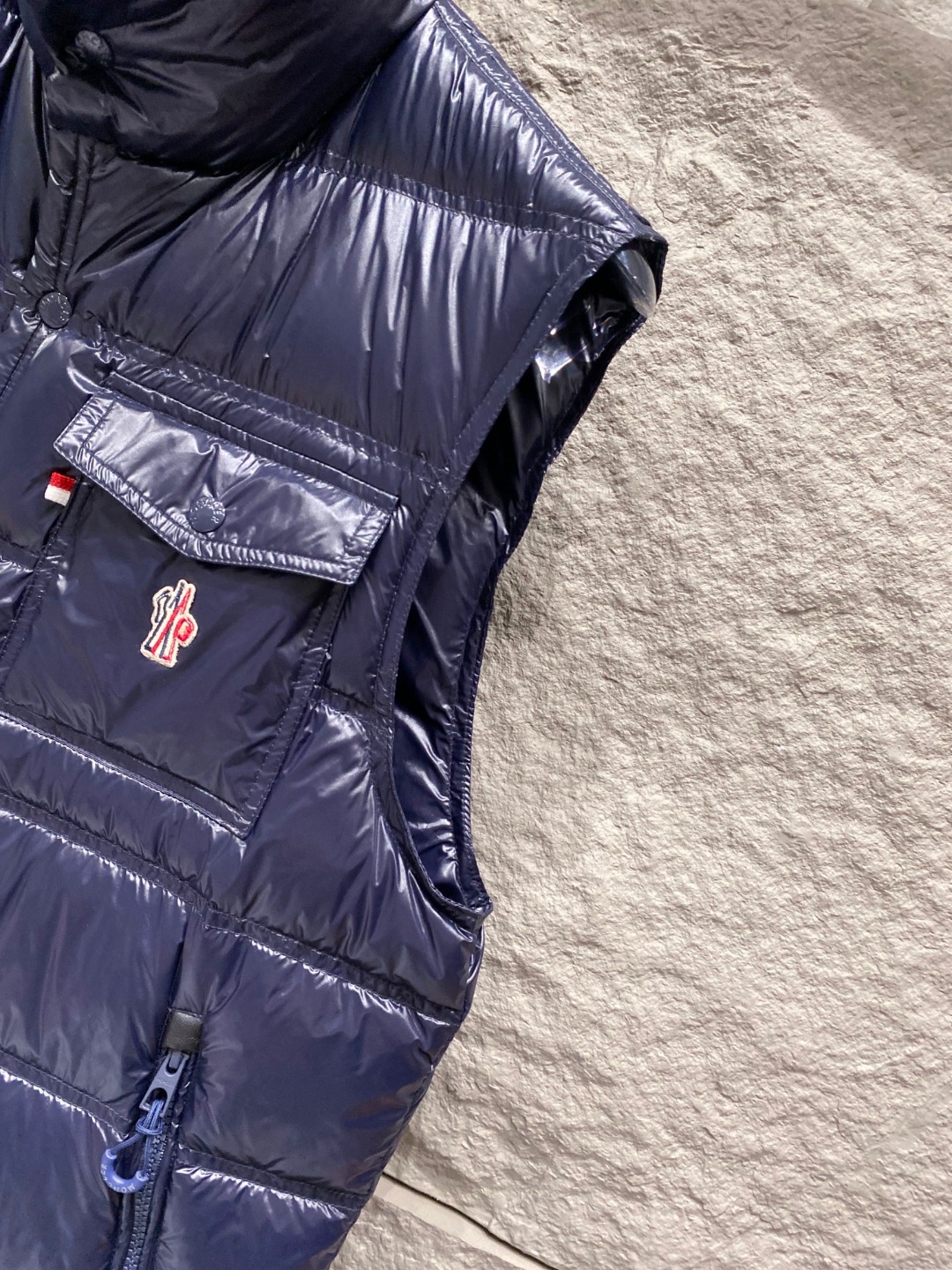 【鹅绒】 Moncler 蒙口 2025秋冬新款🆕羽绒服 原版1:1订制五金配件全进口原版定制 欢迎专柜