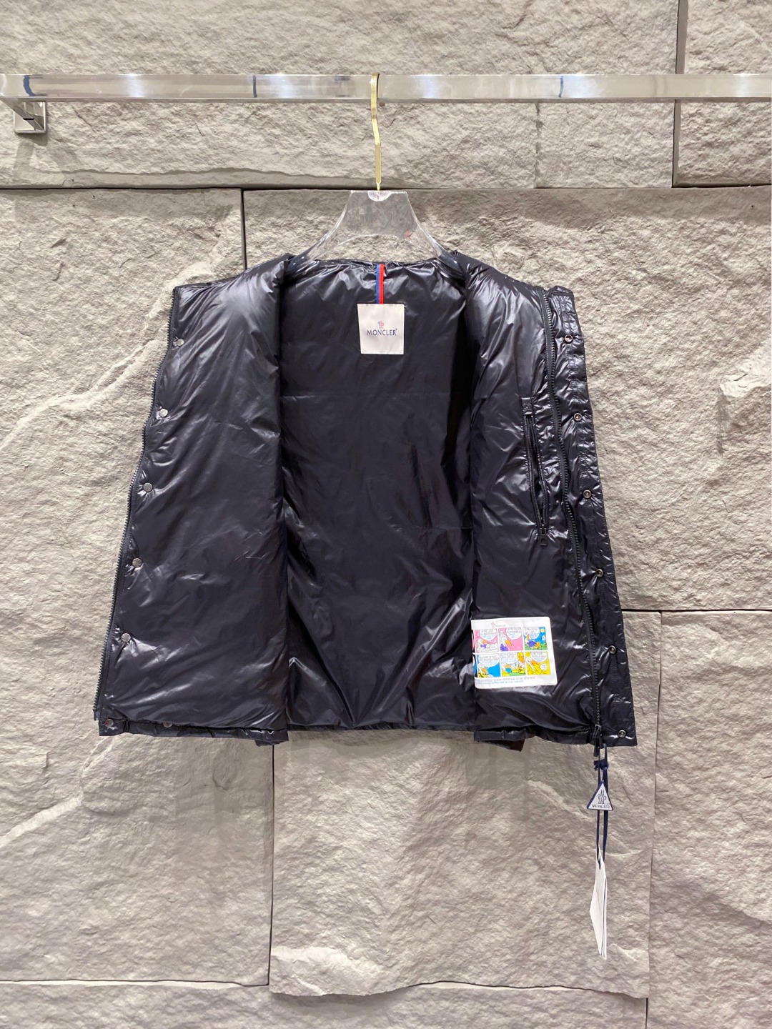 【鹅绒】 Moncler 蒙口 2025秋冬新款🆕羽绒服 原版1:1订制五金配件全进口原版定制 欢迎专柜