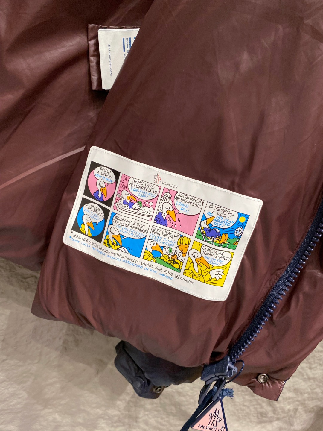 【鹅绒】Moncler 蒙口高端品鉴臻品！欧标90保暖白鹅绒填充男士羽绒服外套整体的造型设计依然传承了M