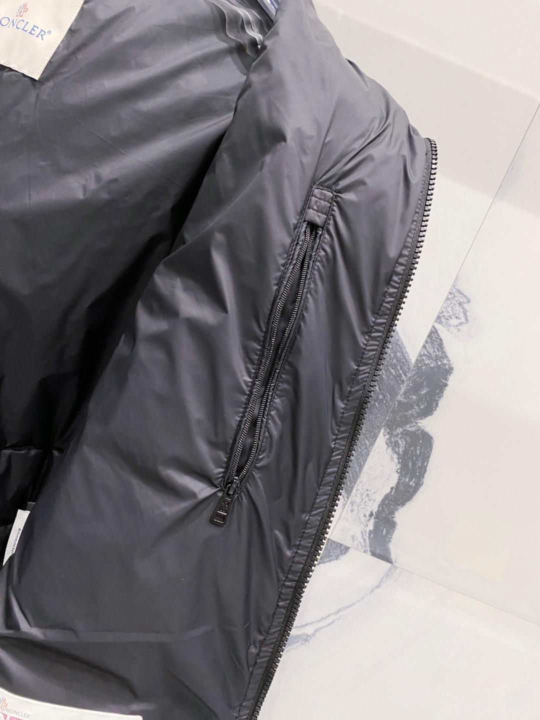 【鹅绒】Moncler 蒙口【原单羽绒服】❄️2025 年冬季新款男士连帽羽绒服外套，鹅绒羽绒服高品质设