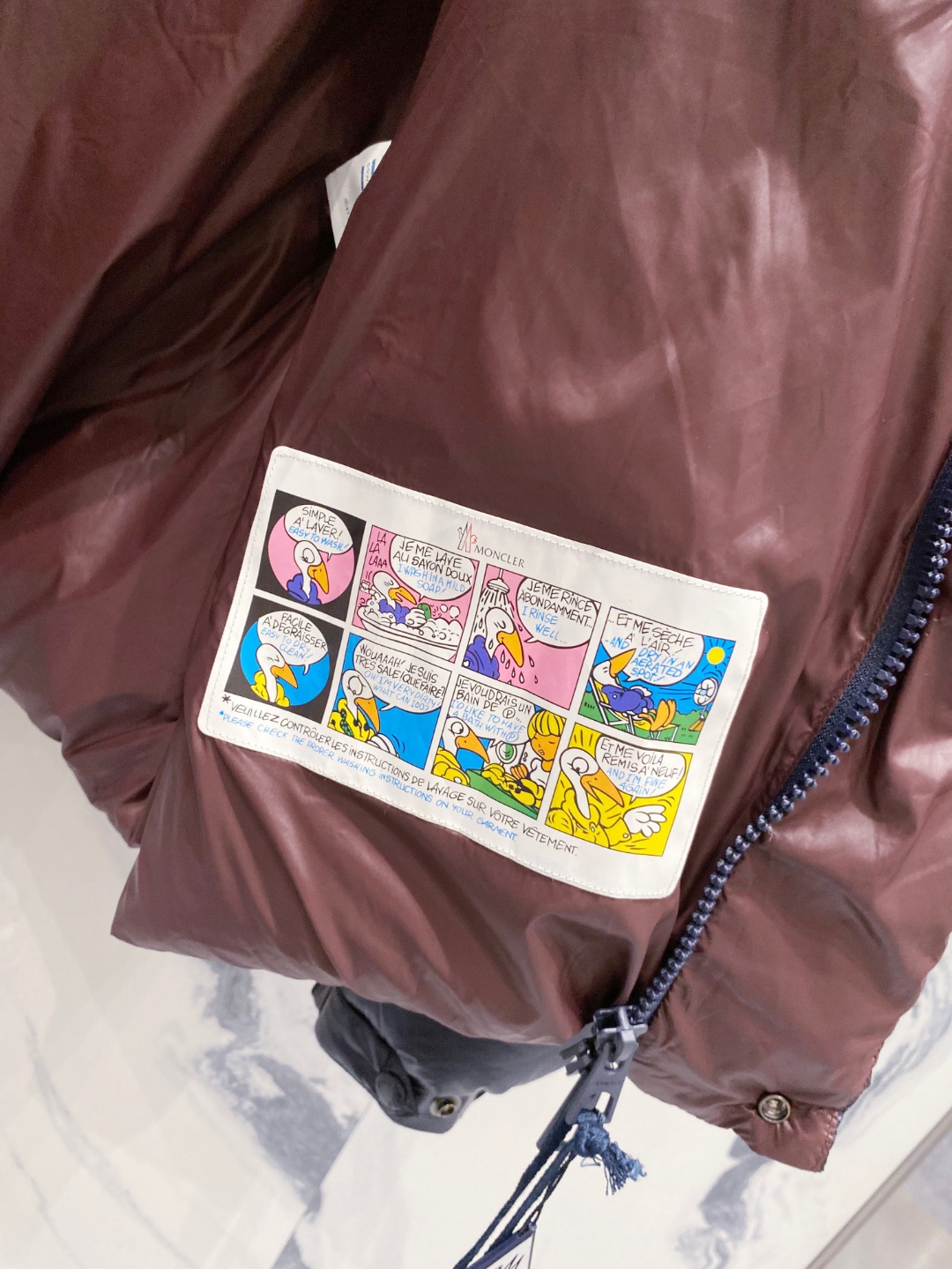 【鹅绒】Moncler 蒙口高端品鉴臻品！欧标90保暖白鹅绒填充男士羽绒服外套整体的造型设计依然传承了M