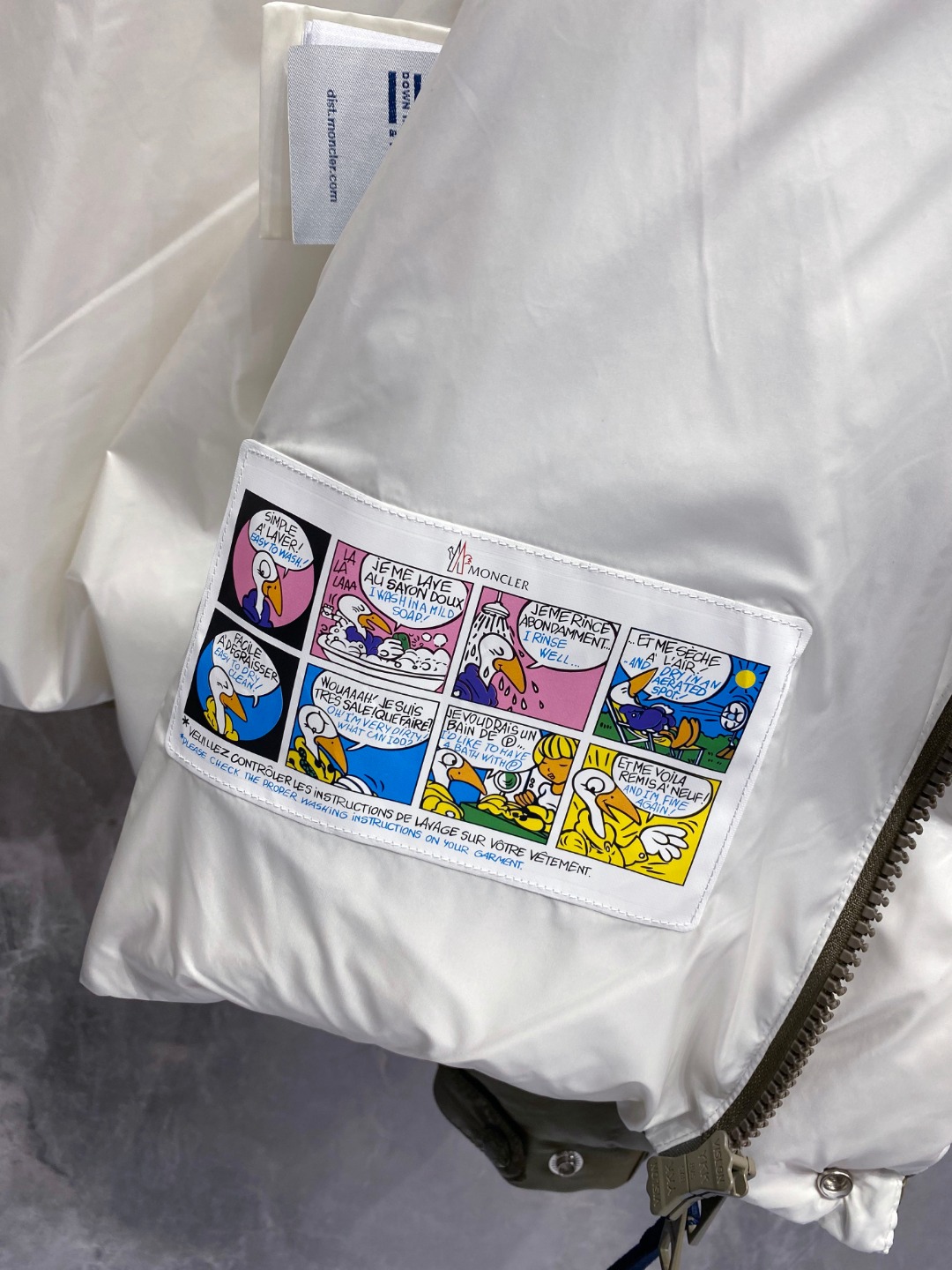 【鹅绒】Moncler 蒙口高端品鉴臻品！欧标90保暖白鹅绒填充男士羽绒服外套整体的造型设计依然传承了M