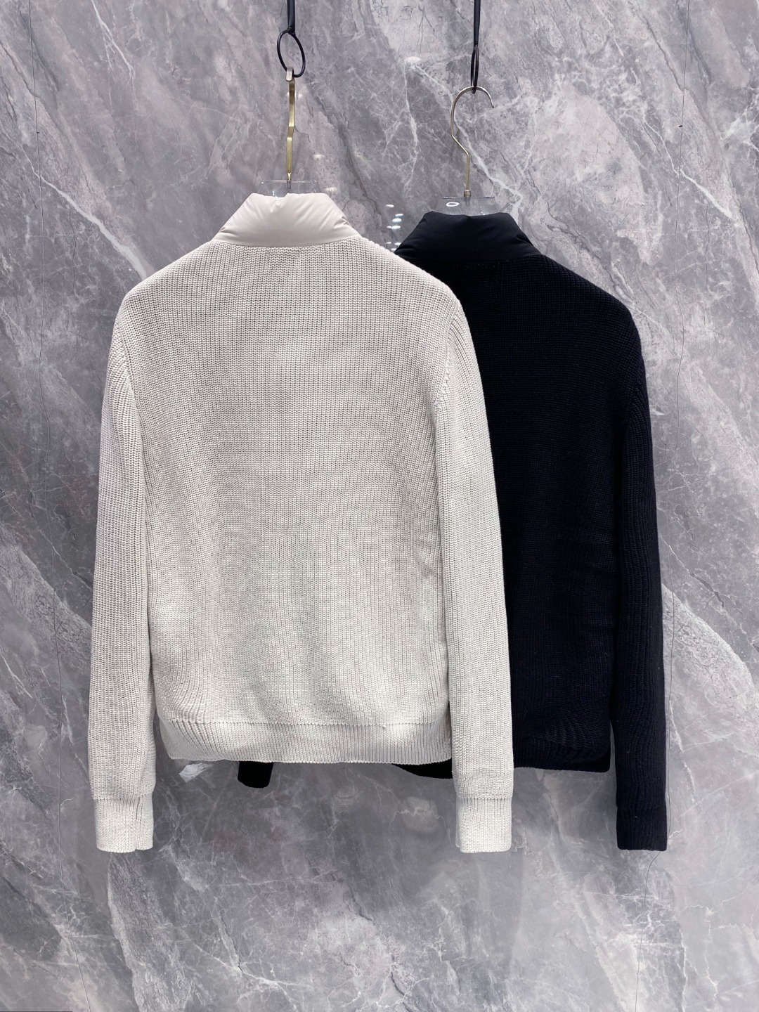 Moncler 蒙口 2025年秋冬新款羽绒服，针织拼接羽绒服采用新国标95白鸭绒，秋冬新品内搭神器！在