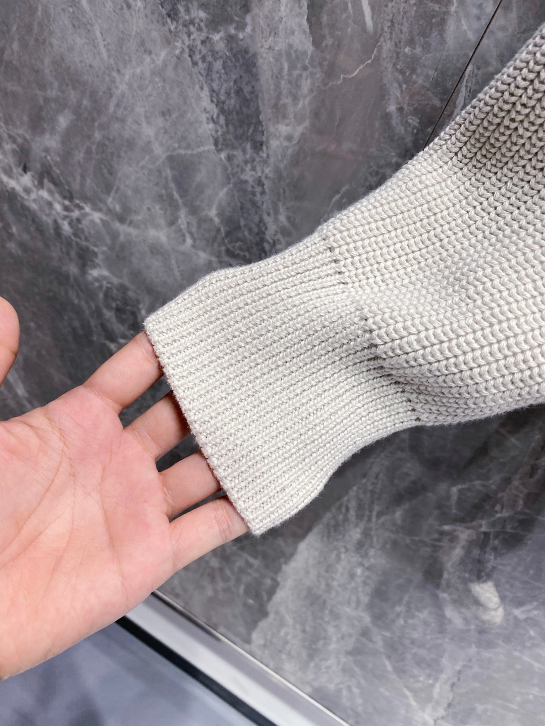 Moncler 蒙口 2025年秋冬新款羽绒服，针织拼接羽绒服采用新国标95白鸭绒，秋冬新品内搭神器！在