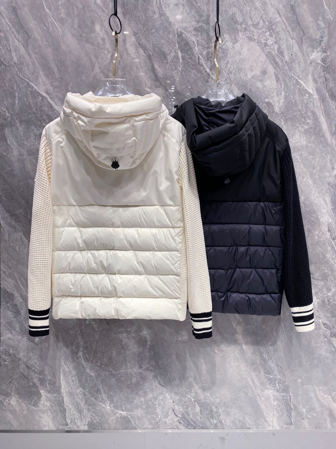 Moncler 蒙口 2025年秋冬新款羽绒服，针织连帽拼接羽绒服采用新国标95白鸭绒，秋冬新品内搭神器