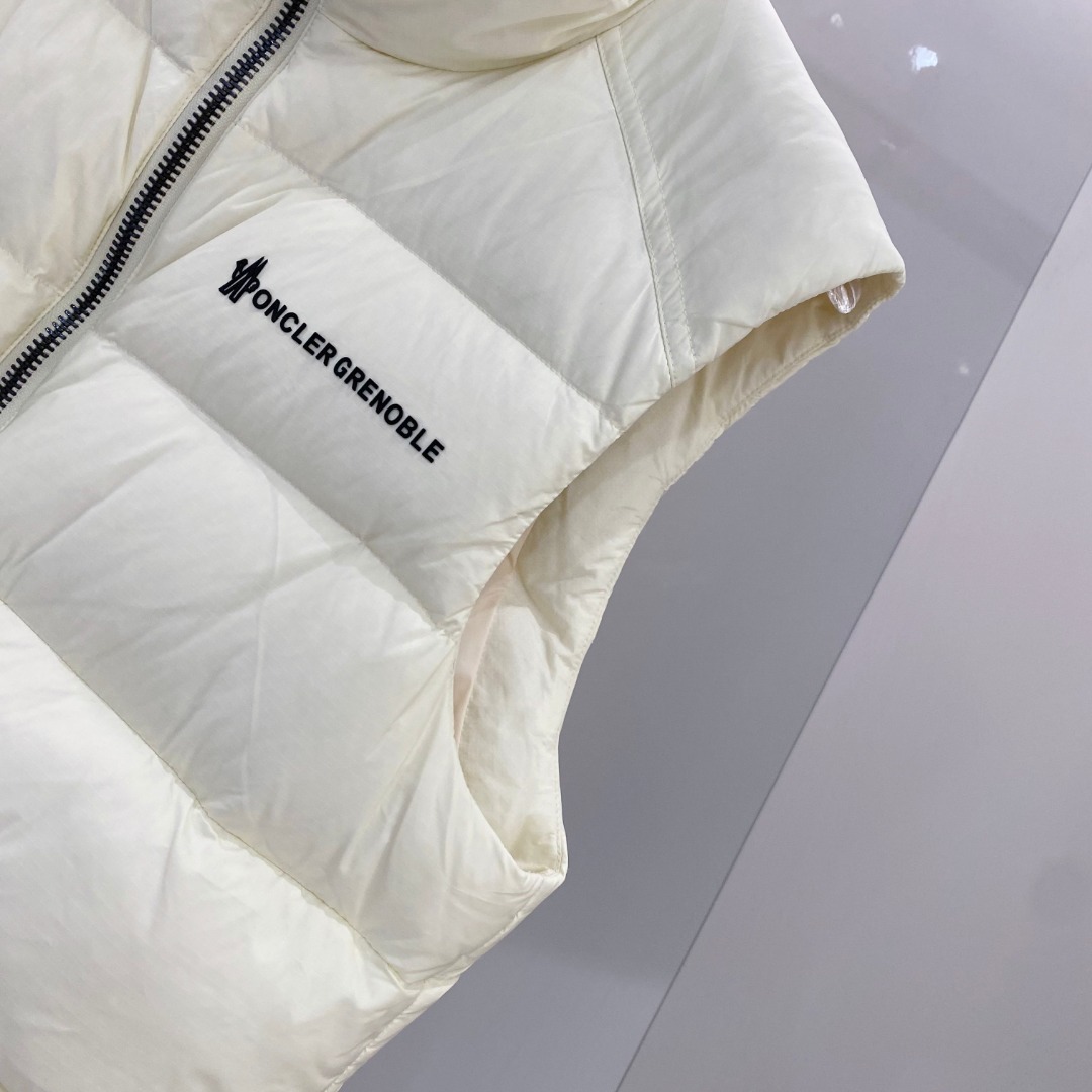 Moncler 蒙口🆕🆕🆕25年冬季新款羽绒马甲立领羽绒马甲，原版订制五金配件，采用顶级90白鸭绒超柔软