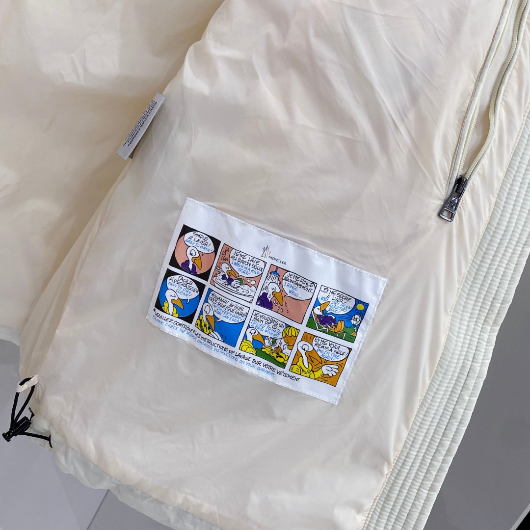 Moncler 蒙口🆕🆕🆕25年冬季新款羽绒马甲立领羽绒马甲，原版订制五金配件，采用顶级90白鸭绒超柔软