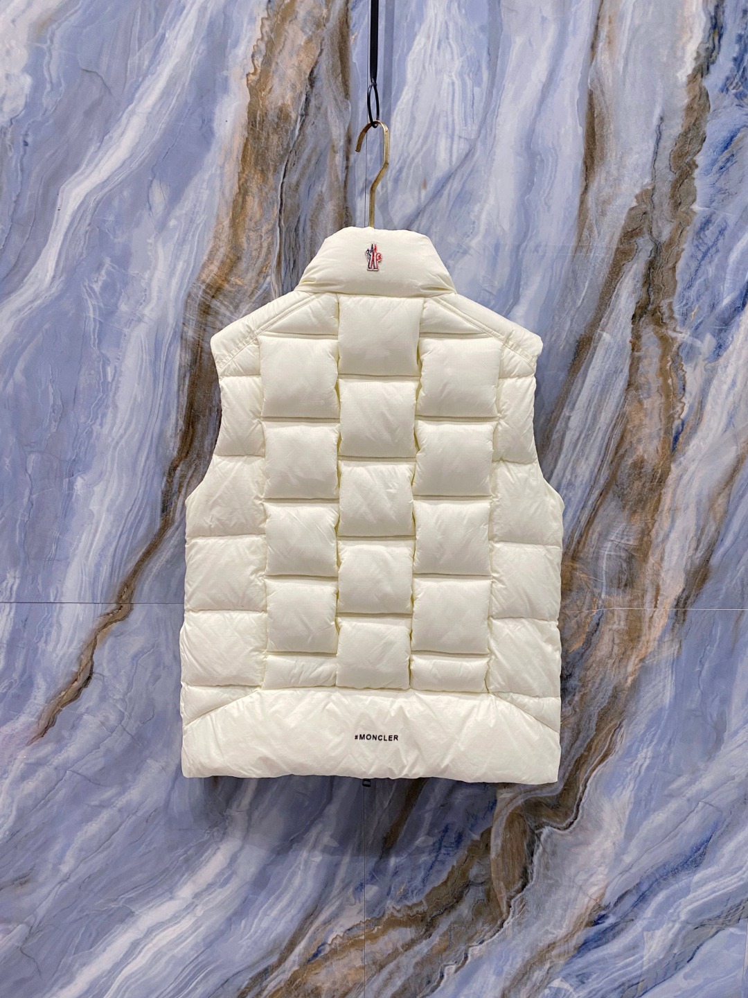 Moncler 蒙口🆕🆕🆕25年冬季新款羽绒马甲立领羽绒马甲，原版订制五金配件，采用顶级90白鸭绒超柔软