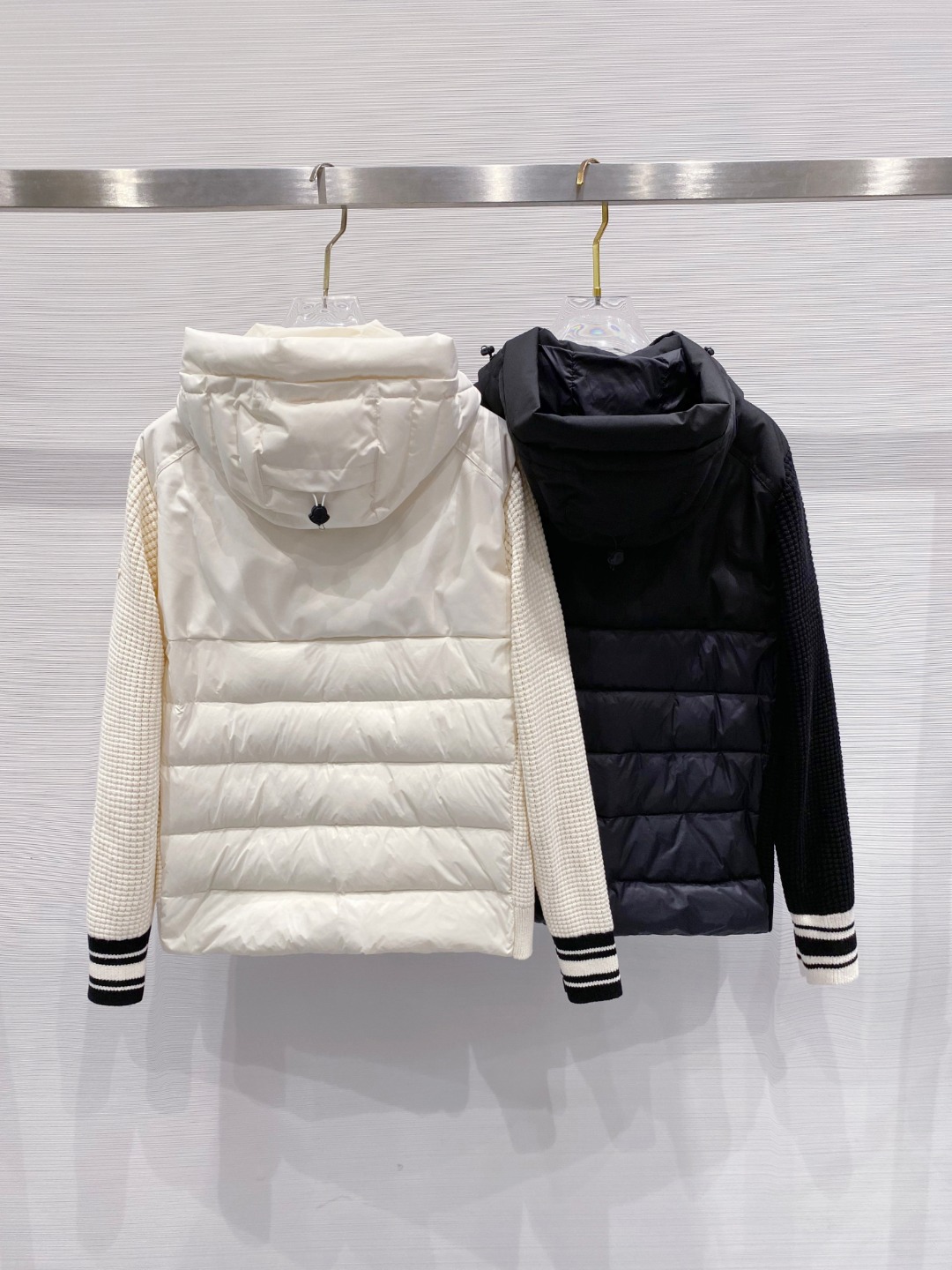 Moncler 蒙口 2025年秋冬新款羽绒服，针织连帽拼接羽绒服采用新国标95白鸭绒，秋冬新品内搭神器