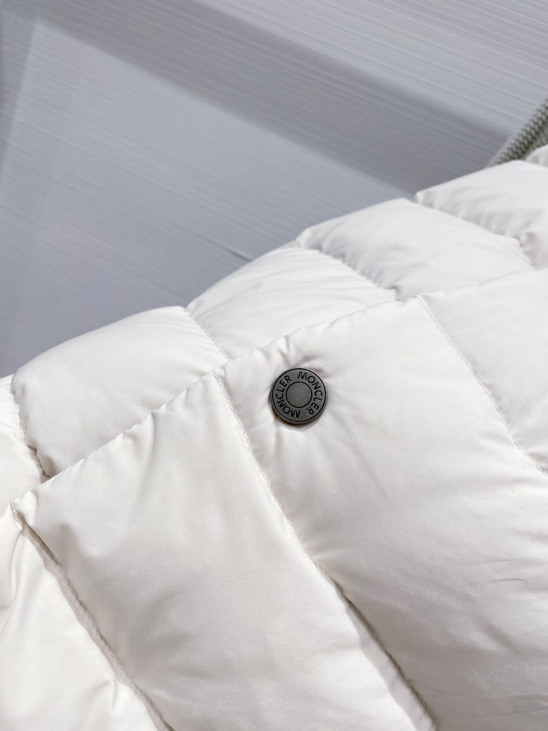 Moncler 蒙口 2025年秋冬新款羽绒服，针织拼接羽绒服采用新国标95白鸭绒，秋冬新品内搭神器！在