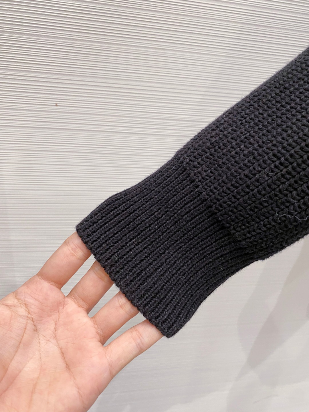 Moncler 蒙口 2025年秋冬新款羽绒服，针织拼接羽绒服采用新国标95白鸭绒，秋冬新品内搭神器！在