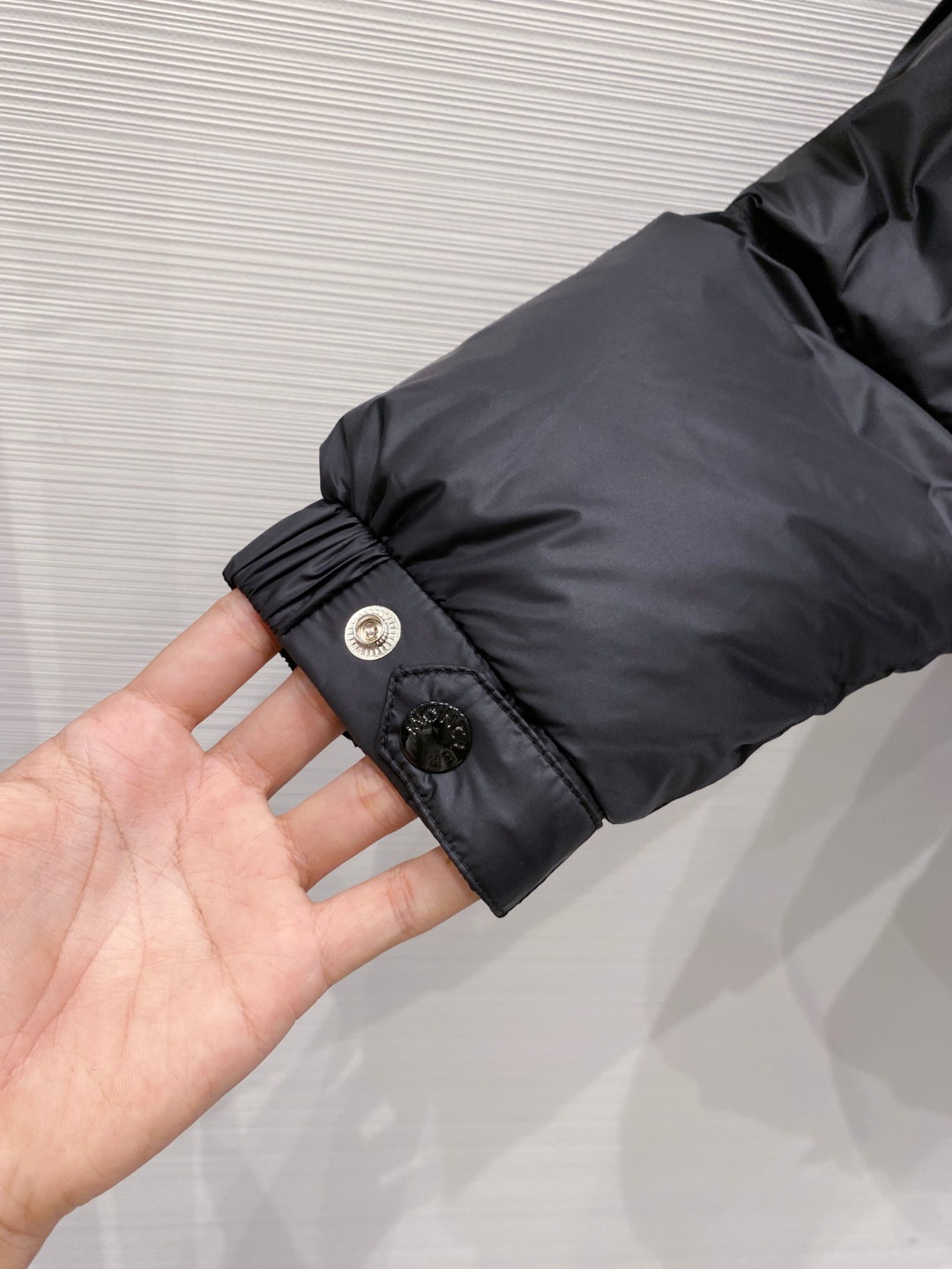 【鹅绒】 Moncler 蒙口 2025秋冬新款🆕羽绒服 原版1:1订制五金配件全进口原版定制 欢迎专柜