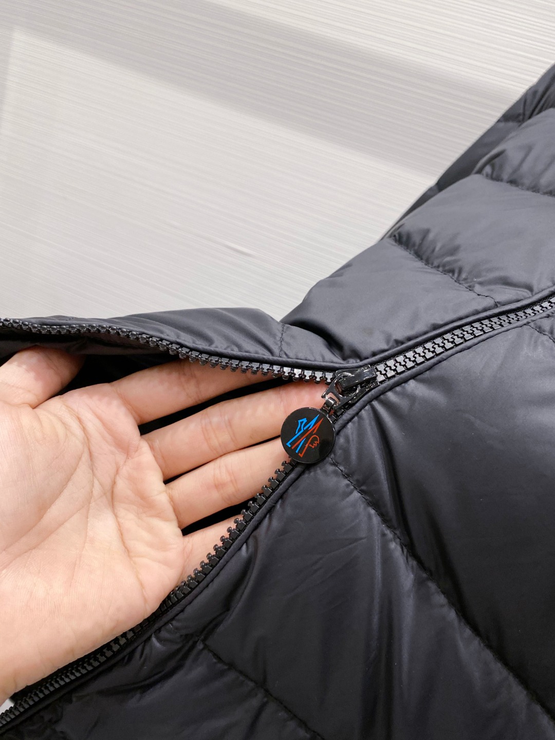 【鹅绒】Moncler 蒙口【原单羽绒服】❄️2025 年冬季新款男士连帽羽绒服外套，鹅绒羽绒服高品质设