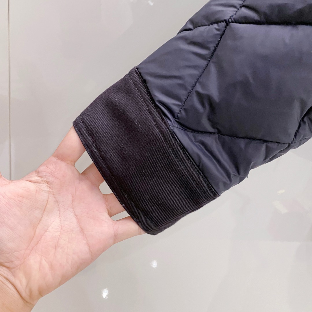 Moncler 蒙口 🔥🔥🔥独家爆款2025秋冬新款🆕羽绒服 原版1:1订制五金配件全进口原版定制 欢迎