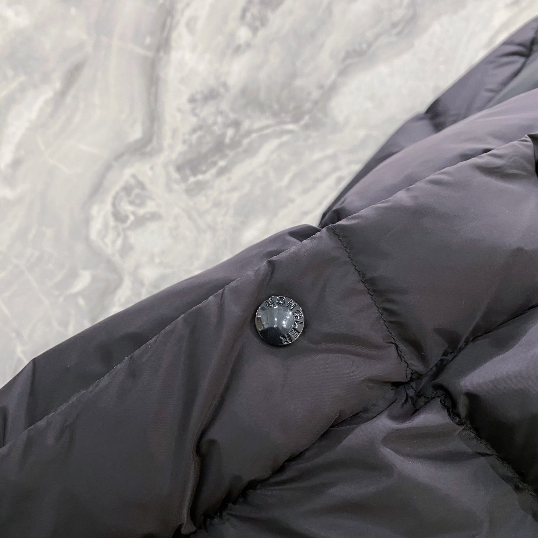 Moncler 蒙口 🔥🔥🔥独家爆款2025秋冬新款🆕羽绒服 原版1:1订制五金配件全进口原版定制 欢迎