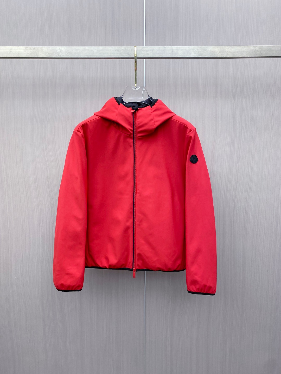 特级羽绒⬆️Moncler Batisse男士连帽短款羽绒夹克外套.原版购入开发,鹅绒填充.条码款号齐全