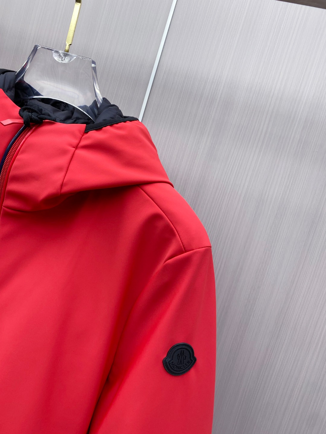 特级羽绒⬆️Moncler Batisse男士连帽短款羽绒夹克外套.原版购入开发,鹅绒填充.条码款号齐全