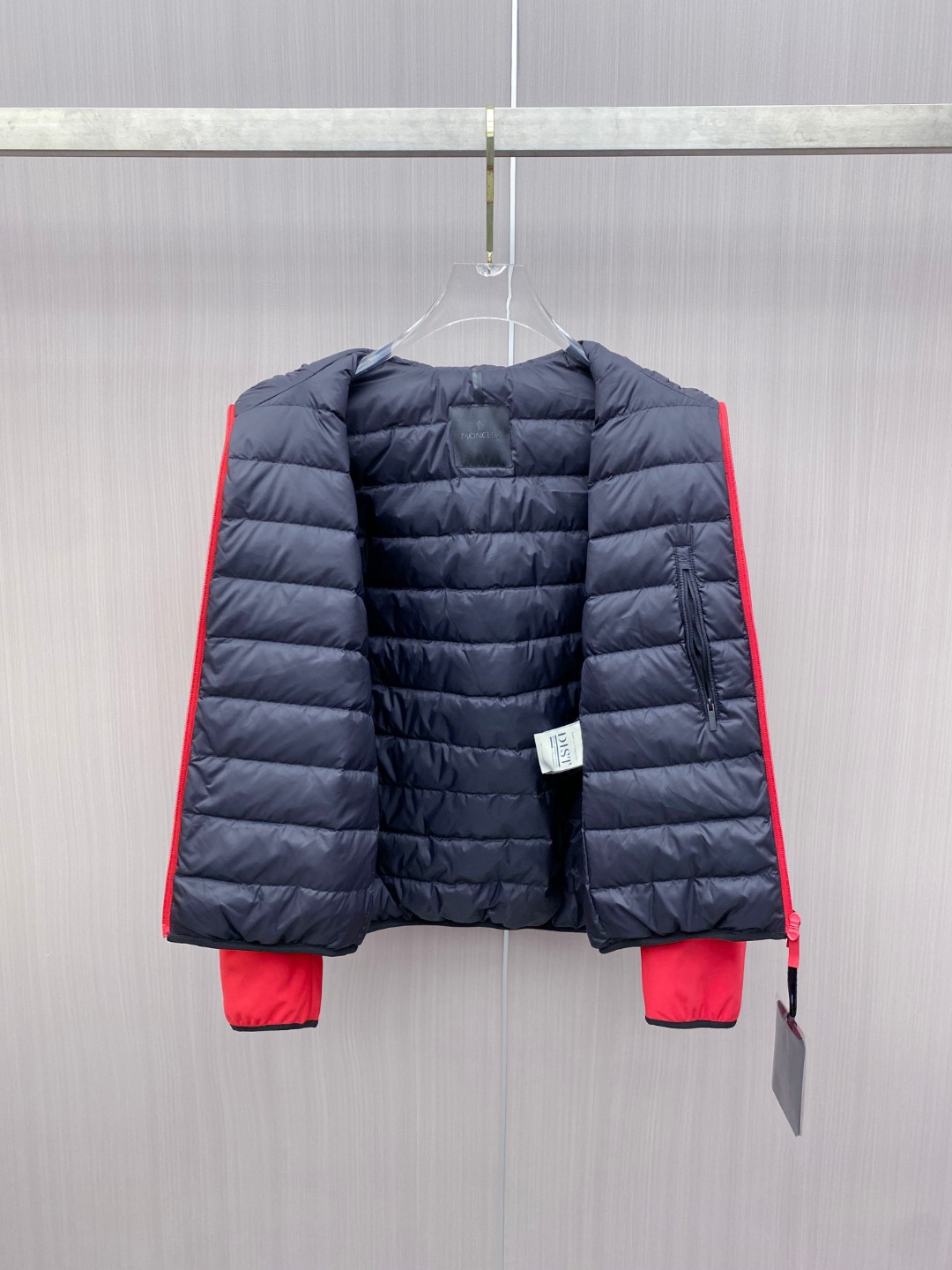 特级羽绒⬆️Moncler Batisse男士连帽短款羽绒夹克外套.原版购入开发,鹅绒填充.条码款号齐全