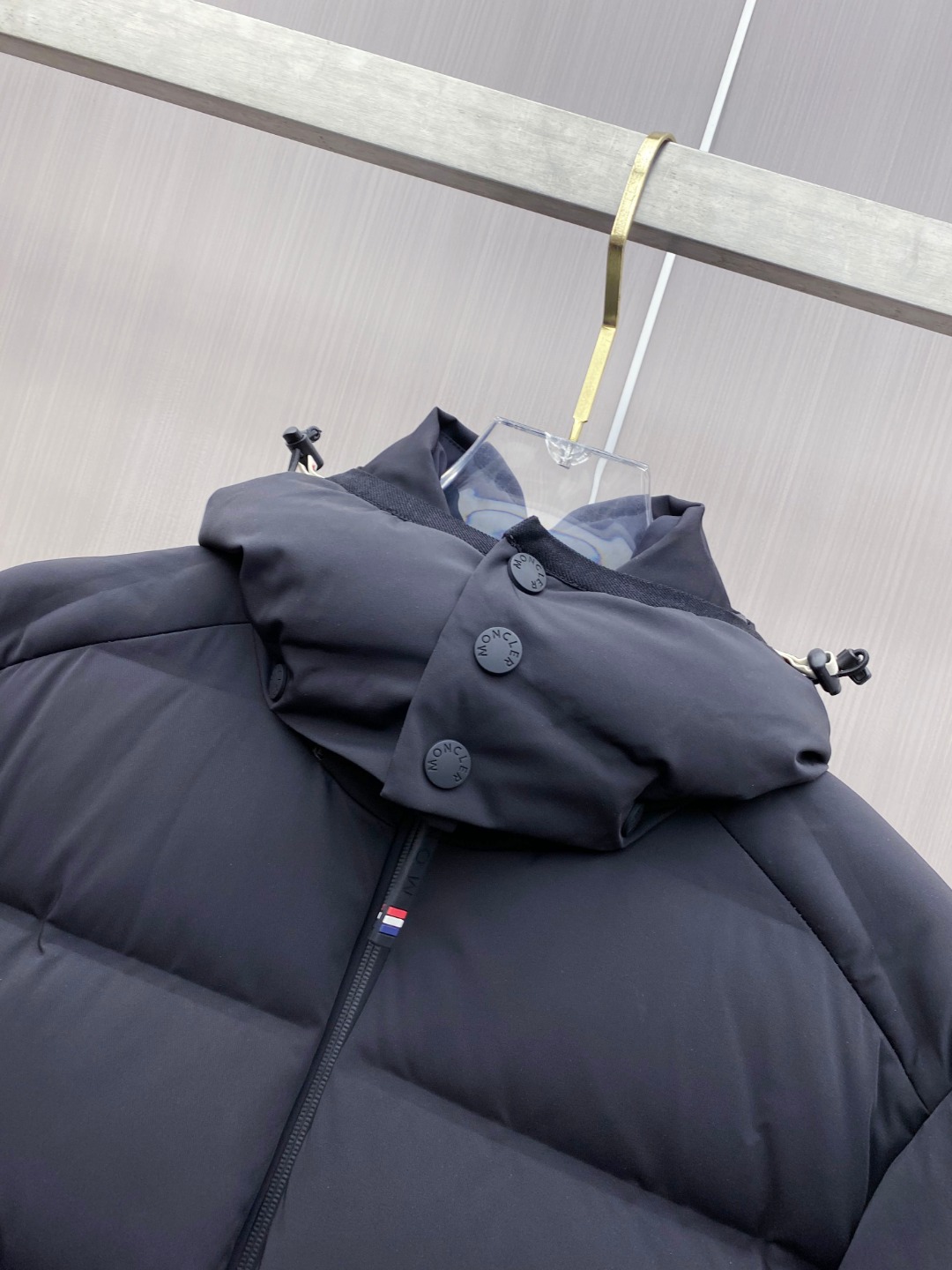 特级羽绒⬆️Moncler Montgetech(限定蓝色)高端男士短款羽绒夹克外套.柜台2w开外的高端