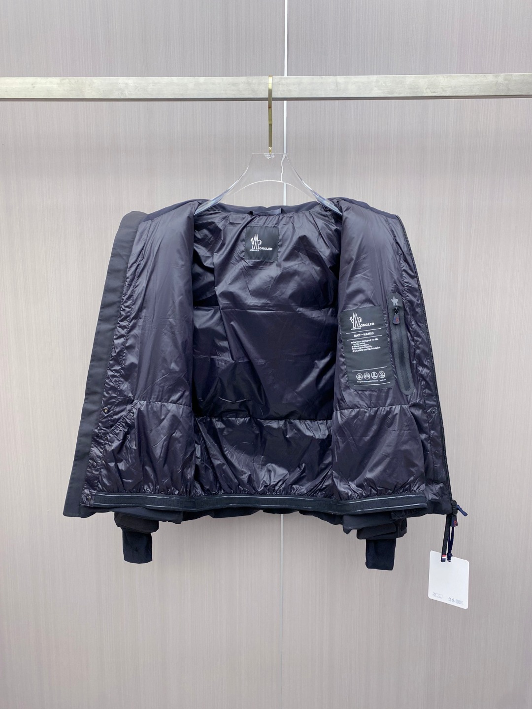 特级羽绒⬆️Moncler Montgetech(限定蓝色)高端男士短款羽绒夹克外套.柜台2w开外的高端