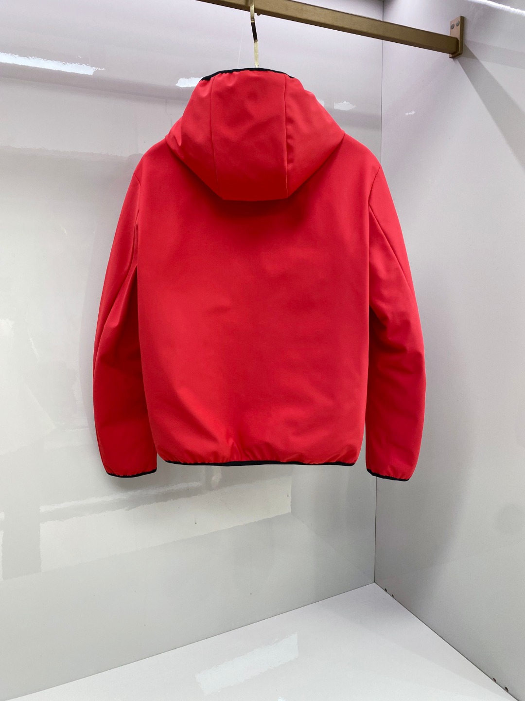 特级羽绒⬆️Moncler Batisse男士连帽短款羽绒夹克外套.原版购入开发,鹅绒填充.条码款号齐全