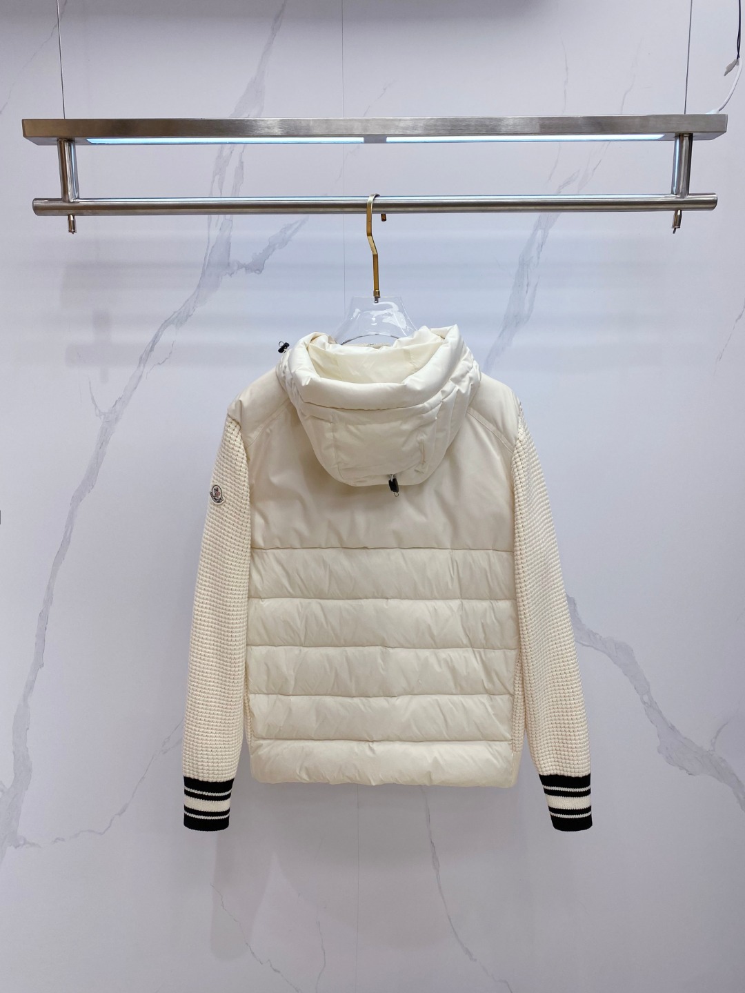 Moncler 蒙口 2025年秋冬新款羽绒服，针织连帽拼接羽绒服采用新国标95白鸭绒，秋冬新品内搭神器