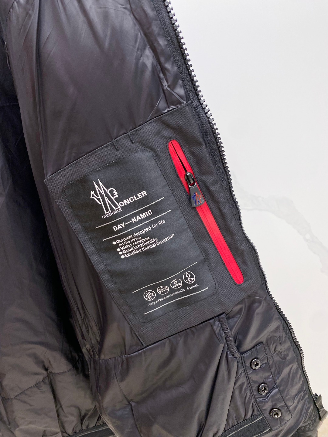 特级羽绒⬆️ Moncler Grenoble男士Morgins羊毛皮拼接里羽绒服.高端单品.原版购入开