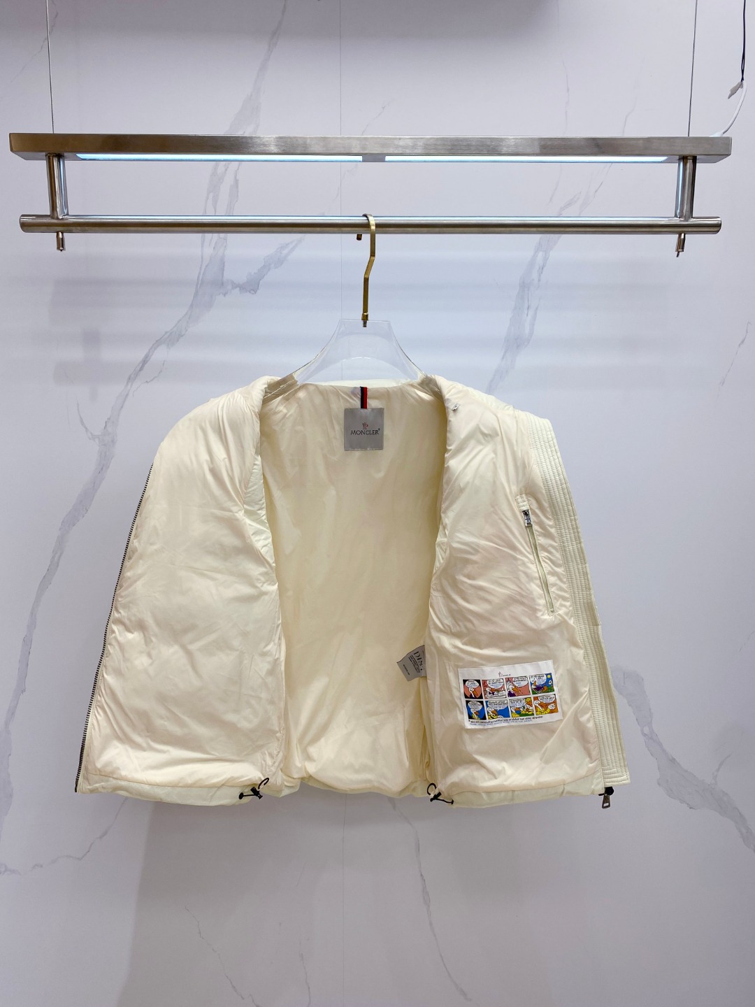 Moncler 蒙口🆕🆕🆕25年冬季新款羽绒马甲立领羽绒马甲，原版订制五金配件，采用顶级90白鸭绒超柔软