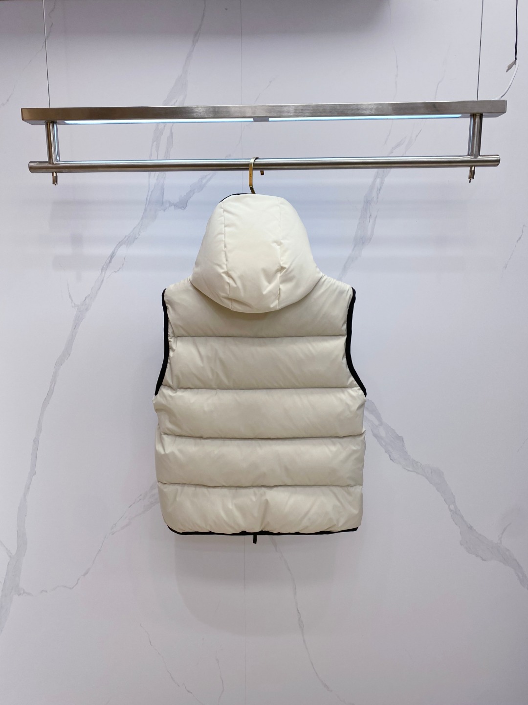 Moncler Valmasque蒙口男士可拆卸兜帽羽绒马甲.原版购入开发.特级鹅绒填充➕原厂替换面料➕