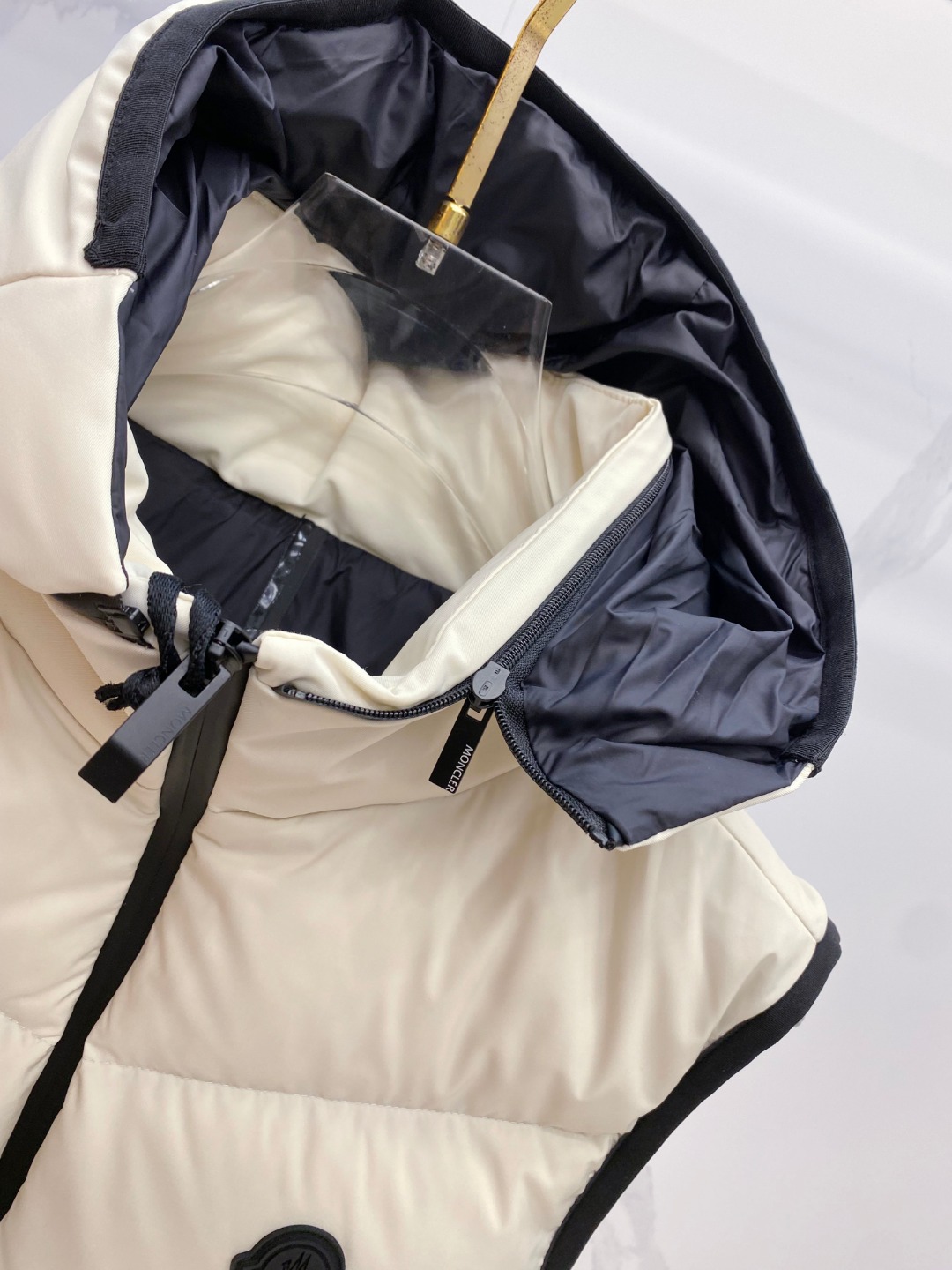 Moncler Valmasque蒙口男士可拆卸兜帽羽绒马甲.原版购入开发.特级鹅绒填充➕原厂替换面料➕