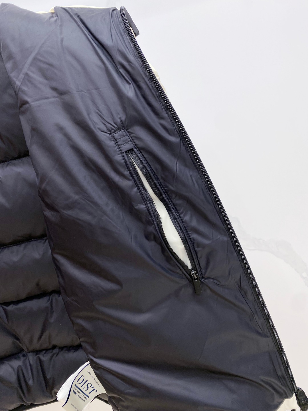 Moncler Valmasque蒙口男士可拆卸兜帽羽绒马甲.原版购入开发.特级鹅绒填充➕原厂替换面料➕