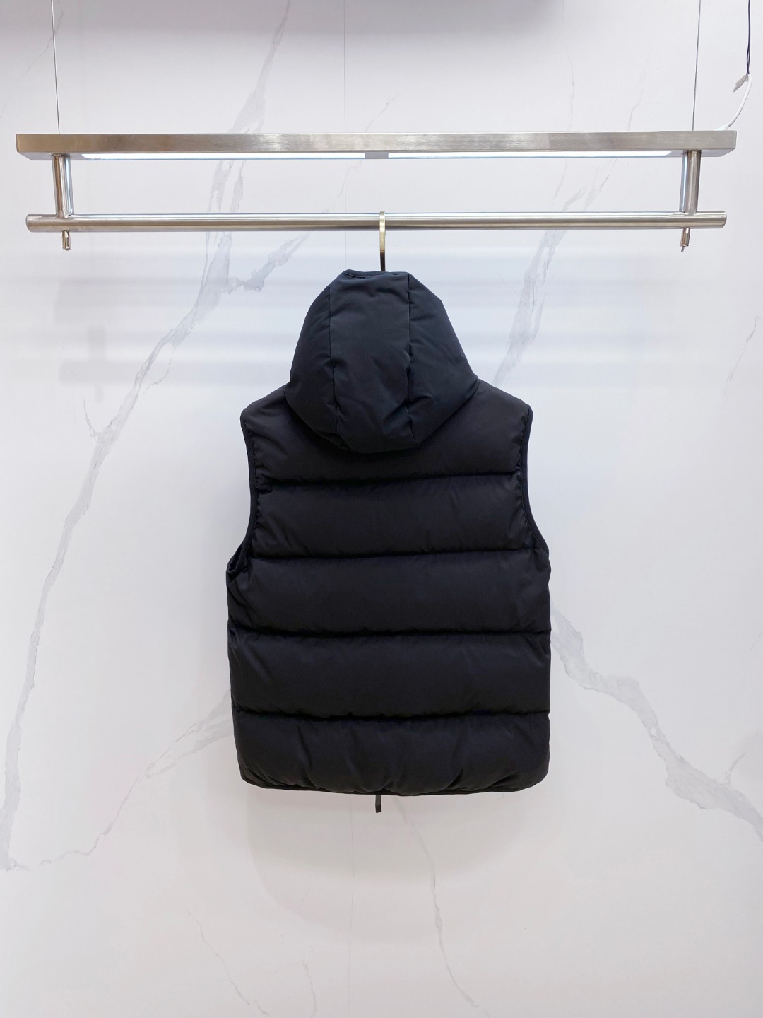 Moncler Valmasque蒙口男士可拆卸兜帽羽绒马甲.原版购入开发.特级鹅绒填充➕原厂替换面料➕