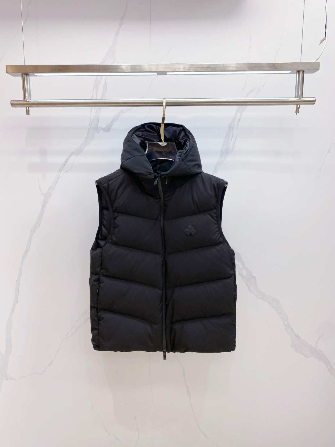 Moncler Valmasque蒙口男士可拆卸兜帽羽绒马甲.原版购入开发.特级鹅绒填充➕原厂替换面料➕