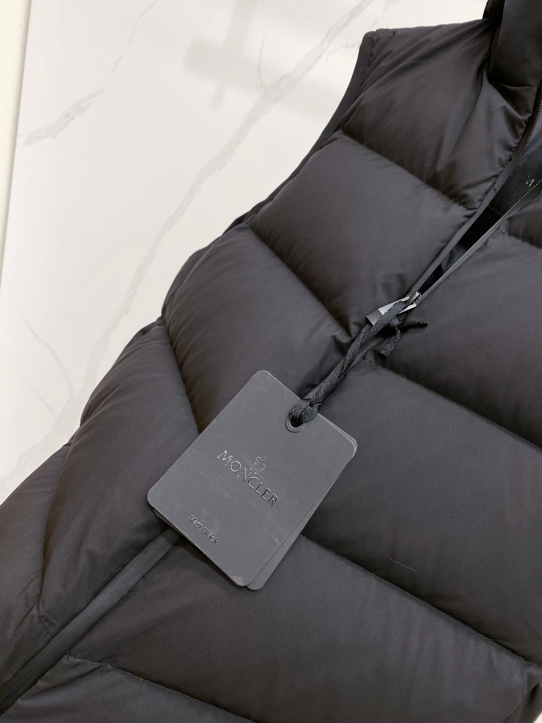 Moncler Valmasque蒙口男士可拆卸兜帽羽绒马甲.原版购入开发.特级鹅绒填充➕原厂替换面料➕