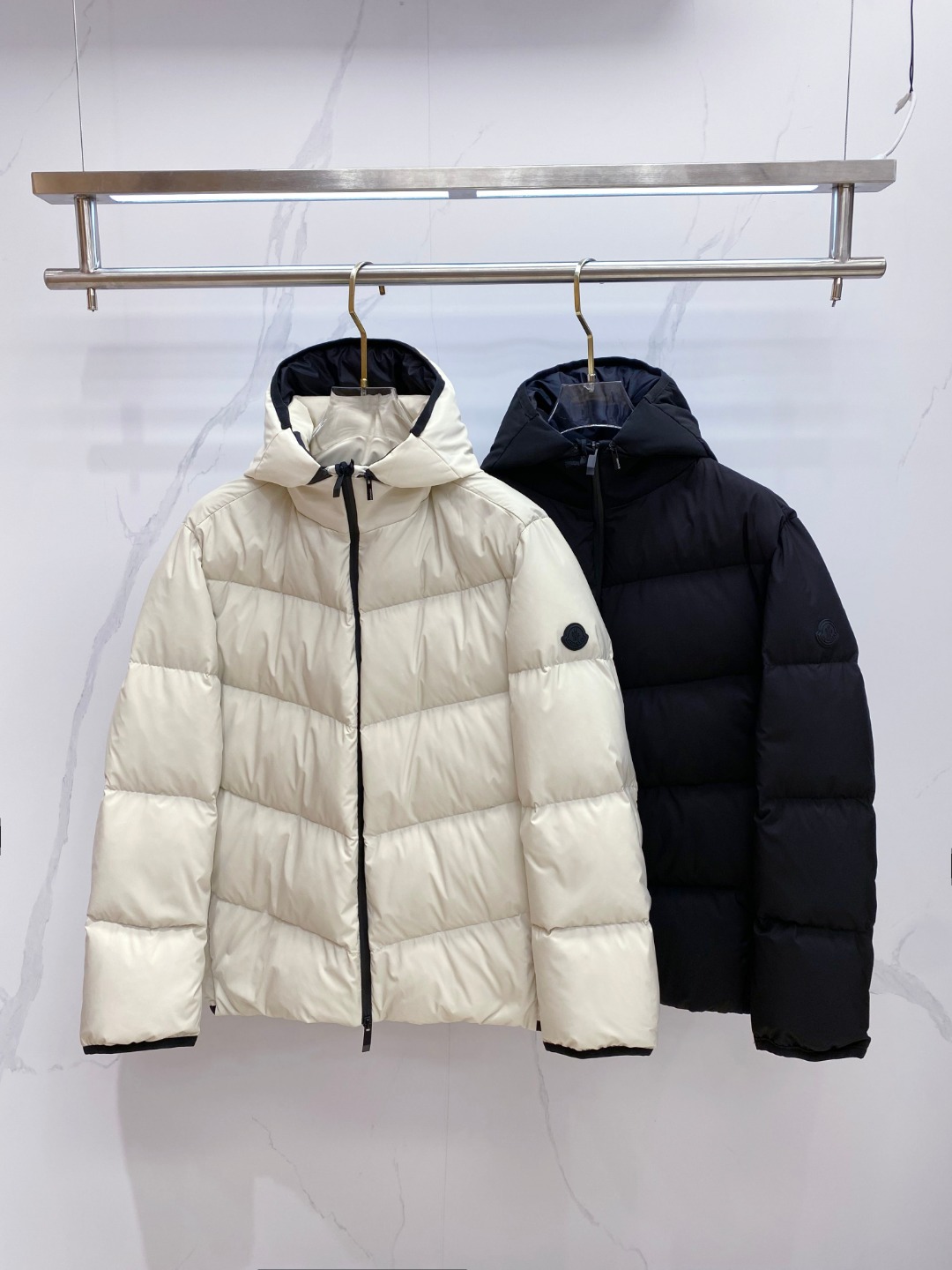 Moncler Forez蒙口2025男士连帽短款羽绒夹克外套.(连帽可脱卸.可变立领夹克)特级鹅绒填充