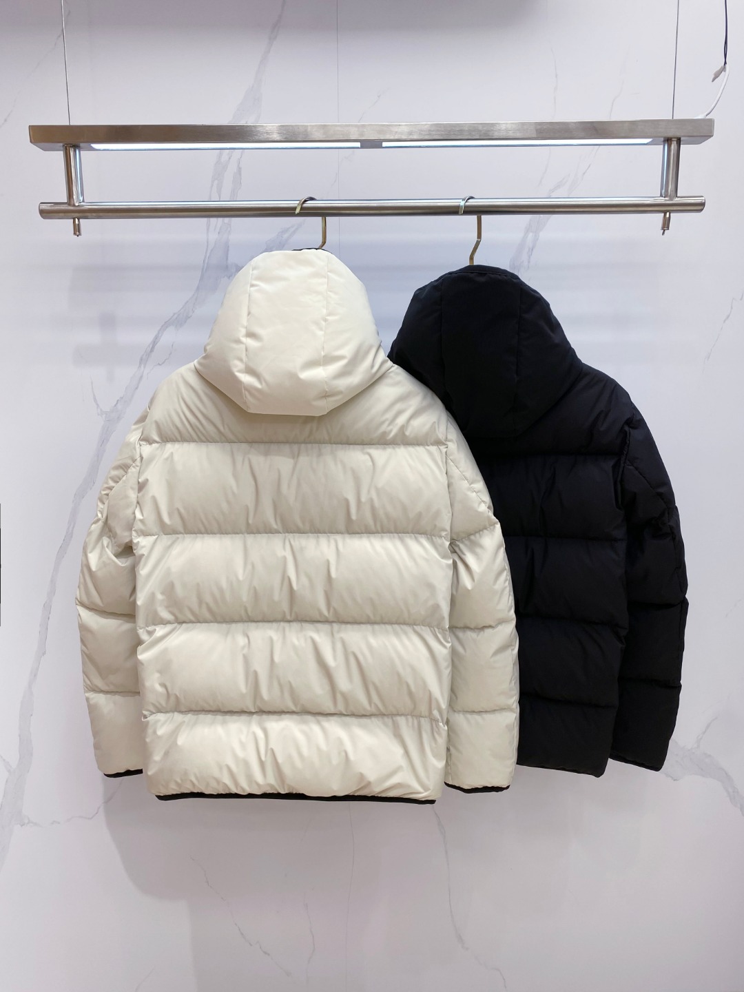 Moncler Forez蒙口2025男士连帽短款羽绒夹克外套.(连帽可脱卸.可变立领夹克)特级鹅绒填充