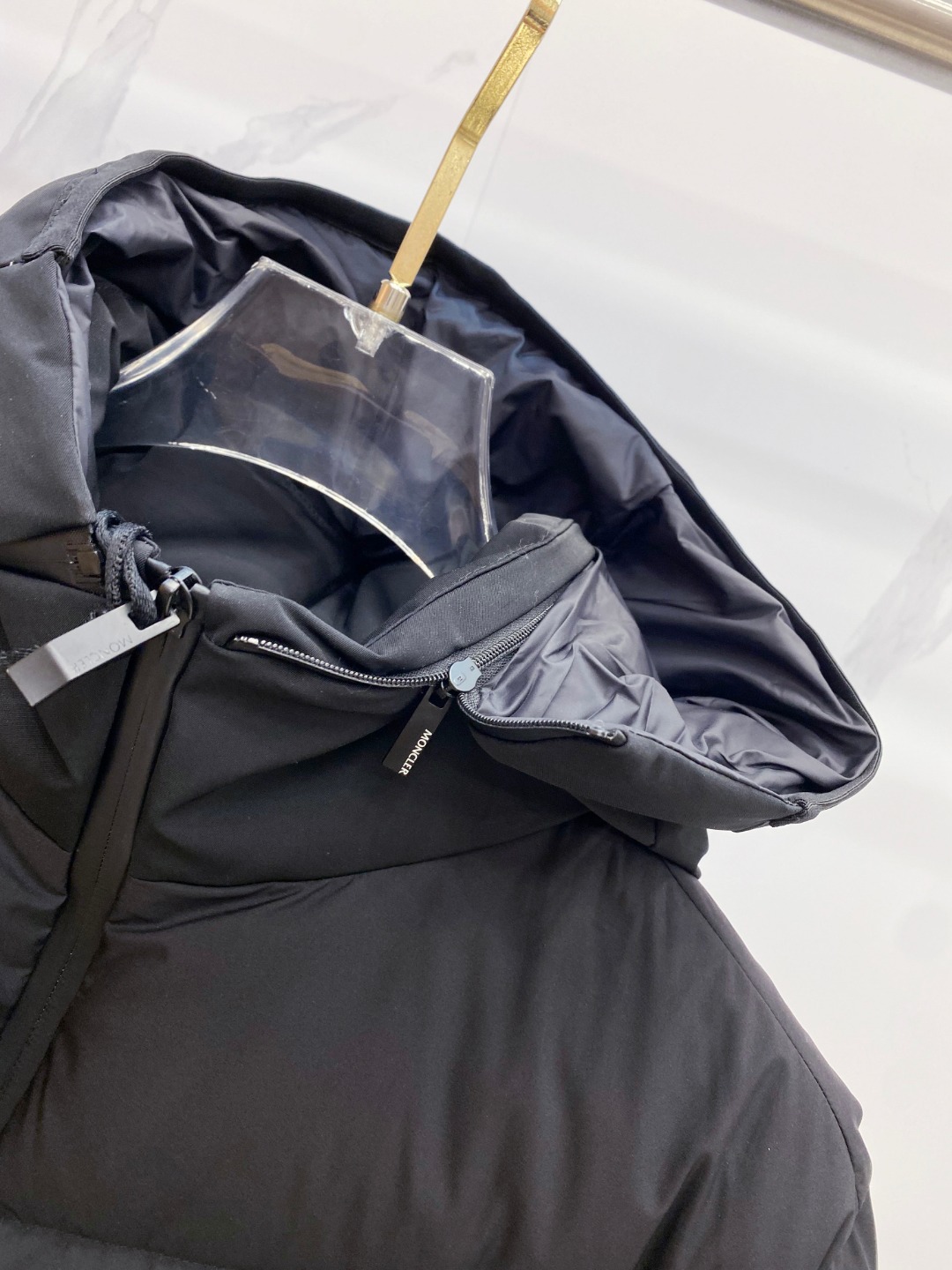 Moncler Forez蒙口2025男士连帽短款羽绒夹克外套.(连帽可脱卸.可变立领夹克)特级鹅绒填充