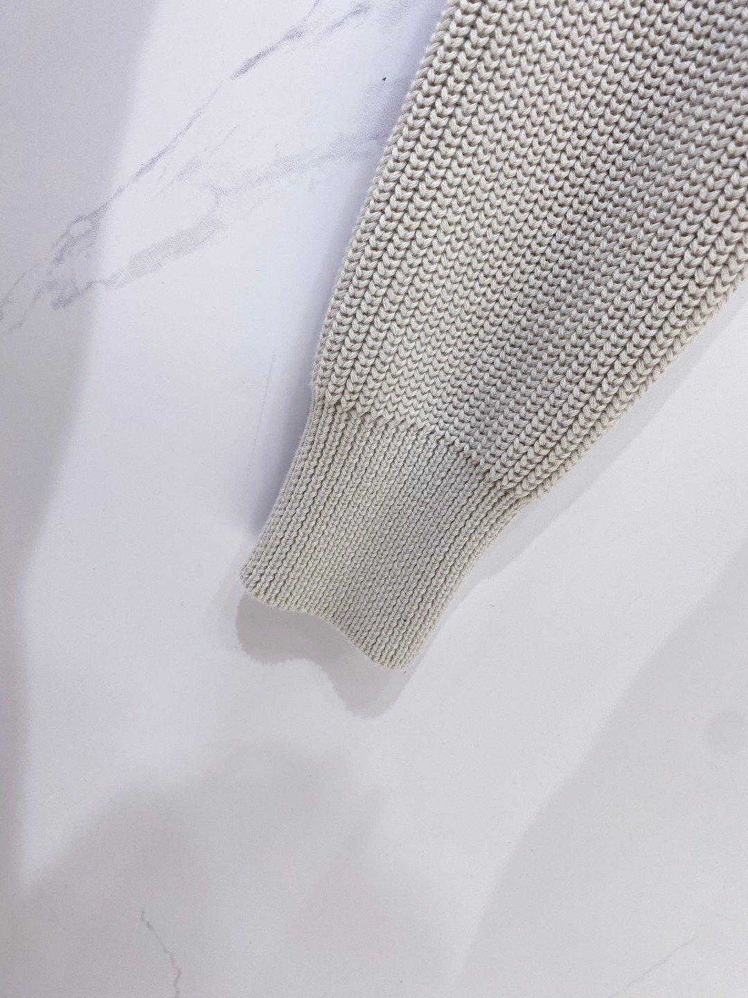 Moncler 蒙口 2025年秋冬新款羽绒服，针织拼接羽绒服采用新国标95白鸭绒，秋冬新品内搭神器！在