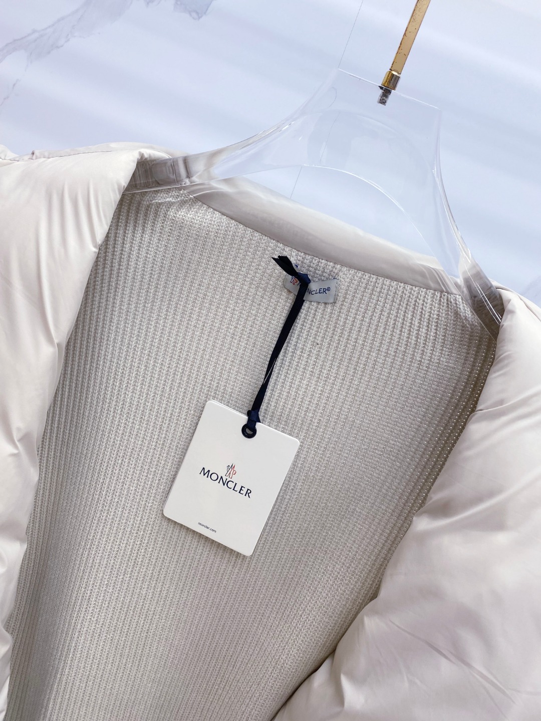 Moncler 蒙口 2025年秋冬新款羽绒服，针织拼接羽绒服采用新国标95白鸭绒，秋冬新品内搭神器！在