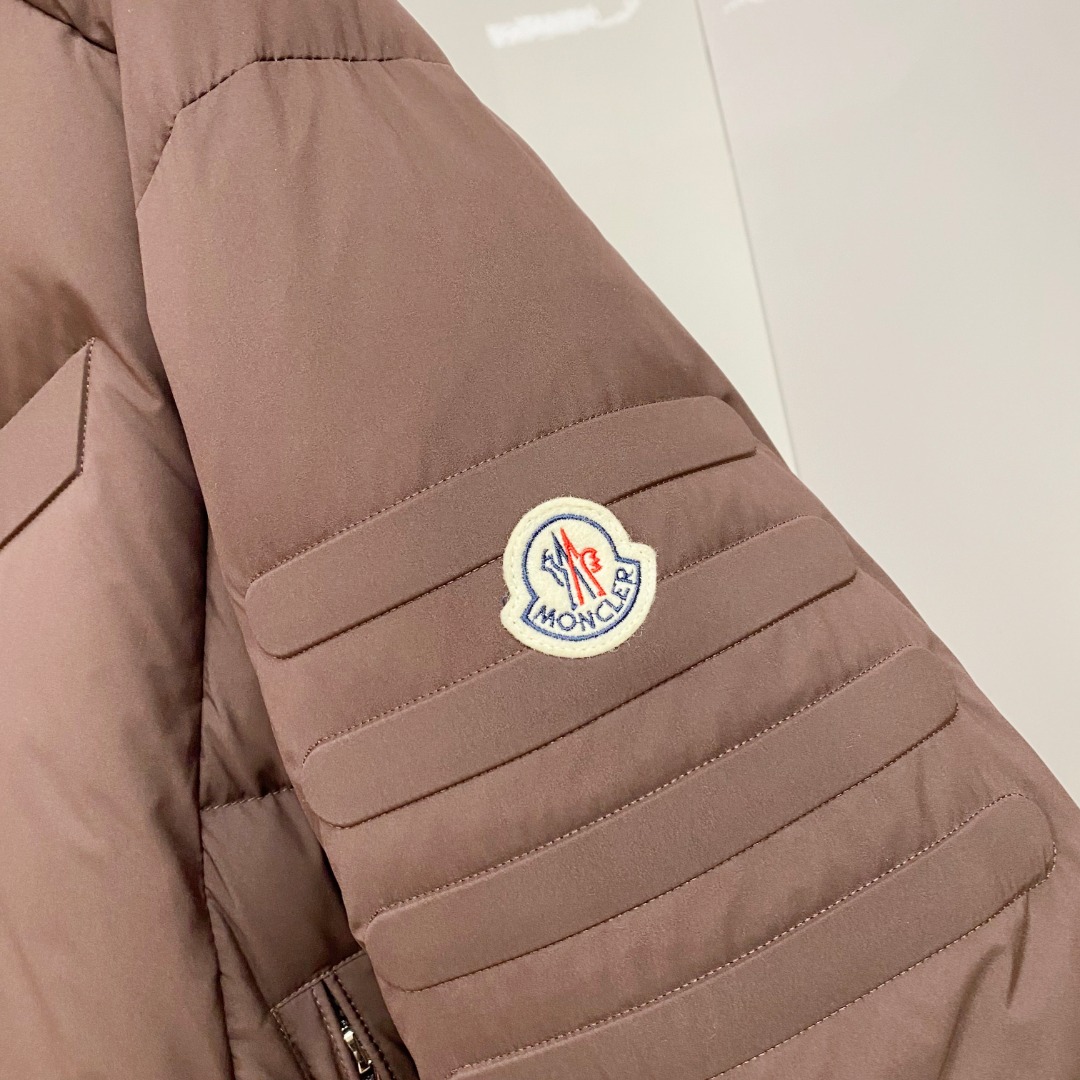 特级羽绒⬆️Moncler Matt Black3144欧洲限定款.2025全新重工机甲风异型裁剪立领羽