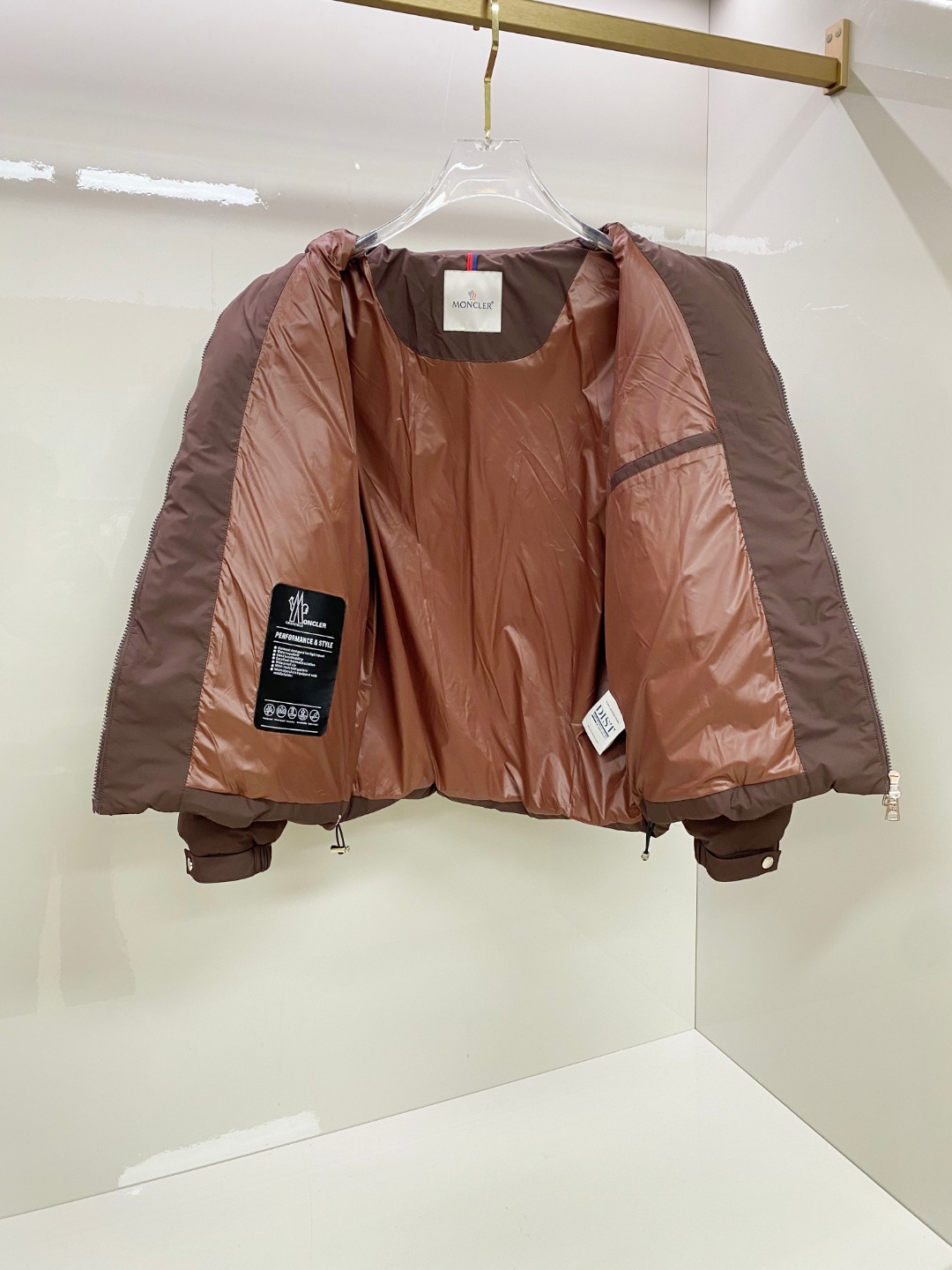 特级羽绒⬆️Moncler Matt Black3144欧洲限定款.2025全新重工机甲风异型裁剪立领羽