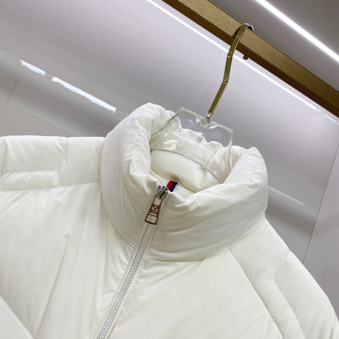 特级羽绒⬆️Moncler Matt Black3144欧洲限定款.2025全新重工机甲风异型裁剪立领羽