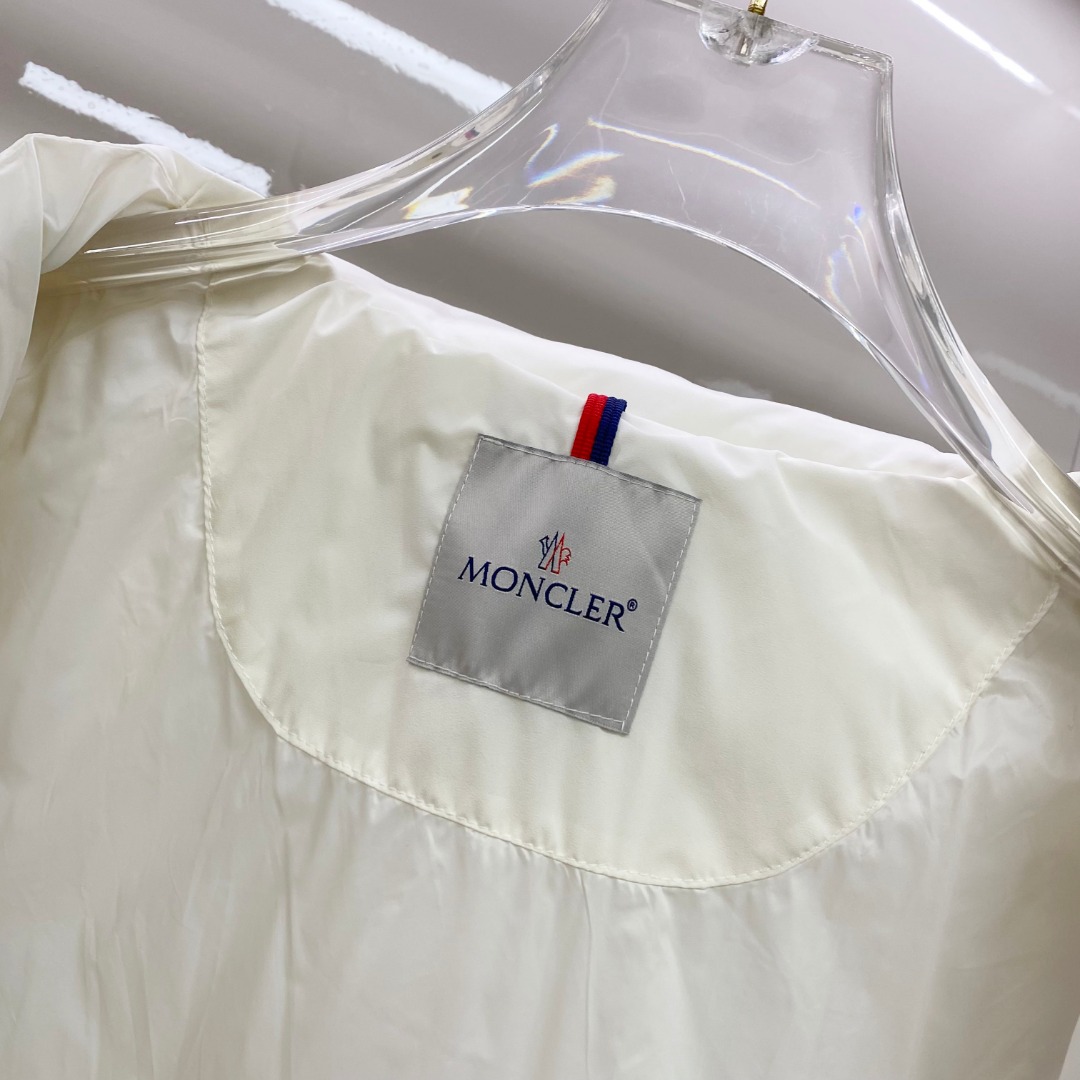 特级羽绒⬆️Moncler Matt Black3144欧洲限定款.2025全新重工机甲风异型裁剪立领羽