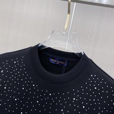 2026ss早秋最新款休闲打底 高端品质 版型面料五金都是专柜1:1定制 面料是用的100%液氨空气层棉面料 身上帅气有 2026ss早秋最新款休闲打底 高端品质 版型面料五金都是专柜1:1定制 面料是用的100%液氨空气层棉面料 身上帅气有