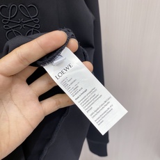 2026ss早秋最新款休闲打底 高端品质 版型面料五金都是专柜1:1定制 面料是用的100%液氨空气层棉面料 身上帅气有 2026ss早秋最新款休闲打底 高端品质 版型面料五金都是专柜1:1定制 面料是用的100%液氨空气层棉面料 身上帅气有