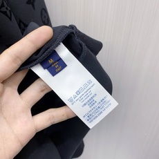2026ss早秋最新款休闲打底 高端品质 版型面料五金都是专柜1:1定制 面料是用的100%液氨空气层棉面料 身上帅气有 2026ss早秋最新款休闲打底 高端品质 版型面料五金都是专柜1:1定制 面料是用的100%液氨空气层棉面料 身上帅气有