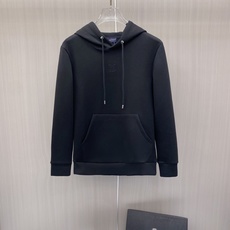 2026ss早秋最新款休闲打底 高端品质 版型面料五金都是专柜1:1定制 面料是用的100%液氨空气层棉面料 身上帅气有 2026ss早秋最新款休闲打底 高端品质 版型面料五金都是专柜1:1定制 面料是用的100%液氨空气层棉面料 身上帅气有