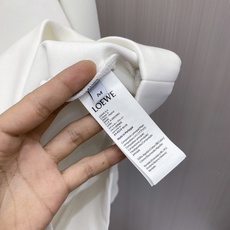 2026ss早秋最新款休闲打底 高端品质 版型面料五金都是专柜1:1定制 面料是用的100%液氨空气层棉面料 身上帅气有 2026ss早秋最新款休闲打底 高端品质 版型面料五金都是专柜1:1定制 面料是用的100%液氨空气层棉面料 身上帅气有